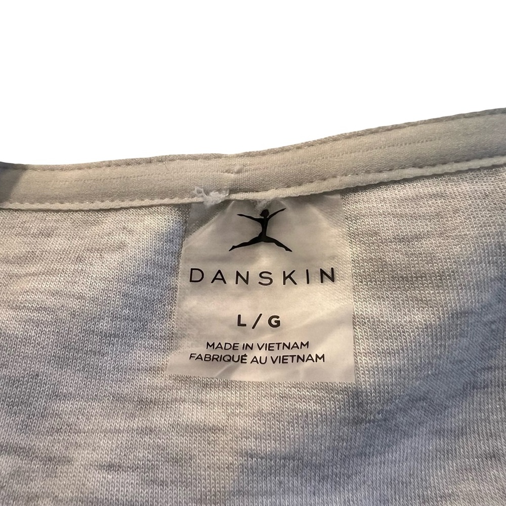 Danskin light gray‎ 1/4 zip vest. Size large - Picture 3 of 7